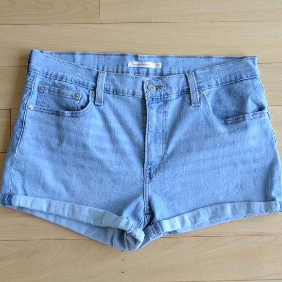 Levi's Denim Jean Mid Length Shorts Size 32 Blue - Picture 1 of 5